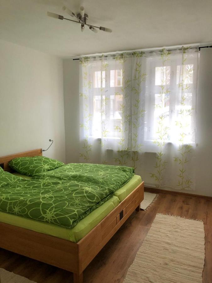 Apartment Am Schlosspark Cheb Zewnętrze zdjęcie